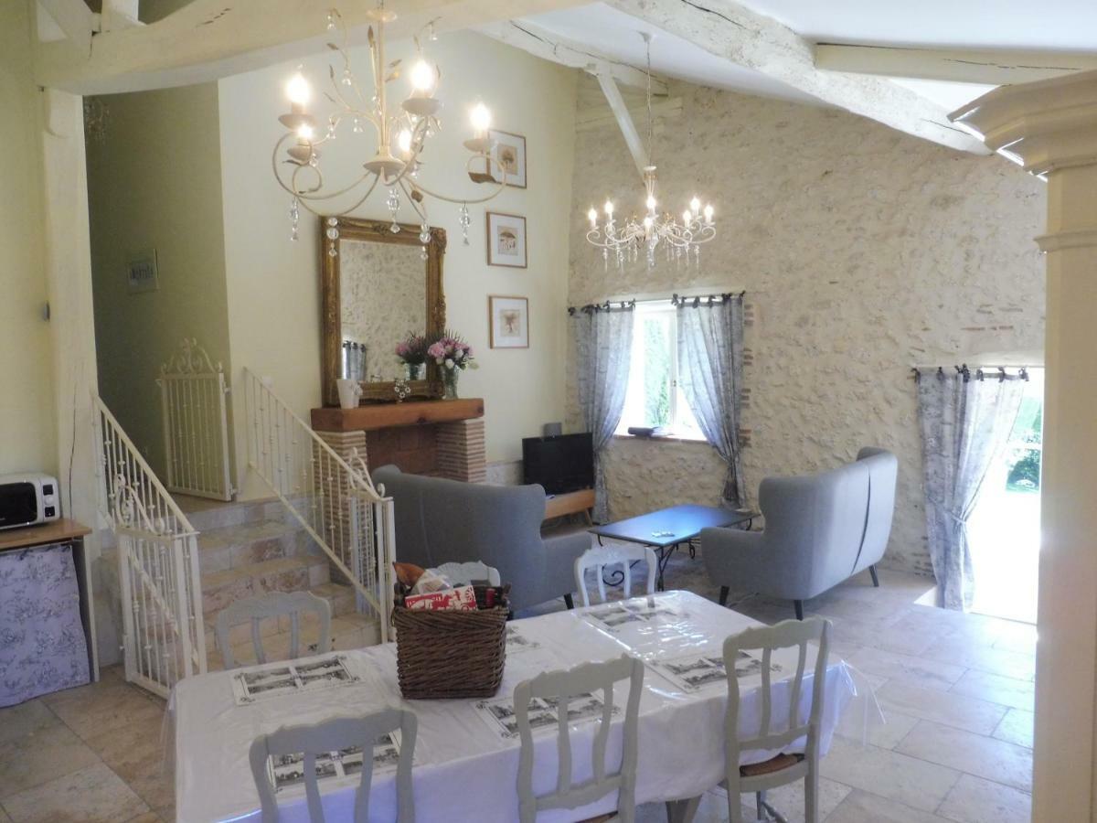La Maison De Maitre Sainte-Livrade-sur-Lot Kültér fotó